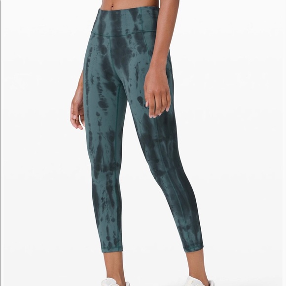 lululemon athletica Pants - Lululemom Invigorate HR Tight 25” Tie Dye Size 4